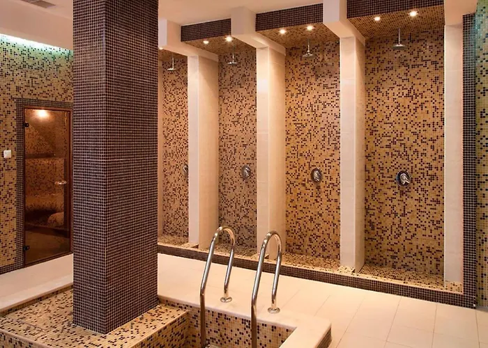 Garden Of Eden Complex C2-12 公寓 *