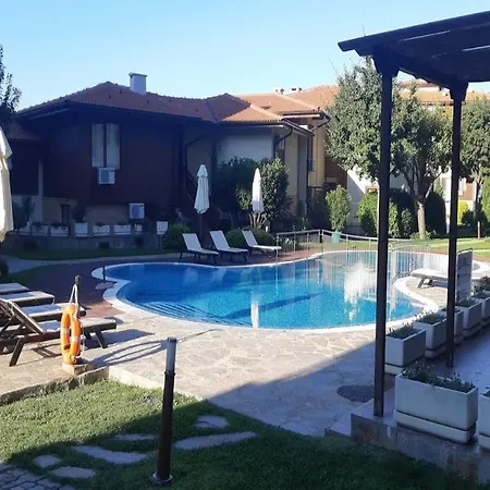 Апартамент Garden Of Eden Complex C2-12