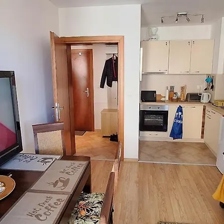 Garden Of Eden Complex C2-12 Апартамент *